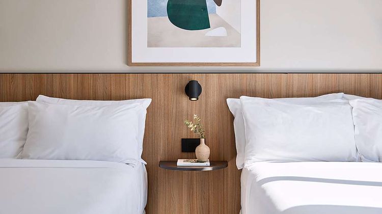Pensione Hotel Perth Room