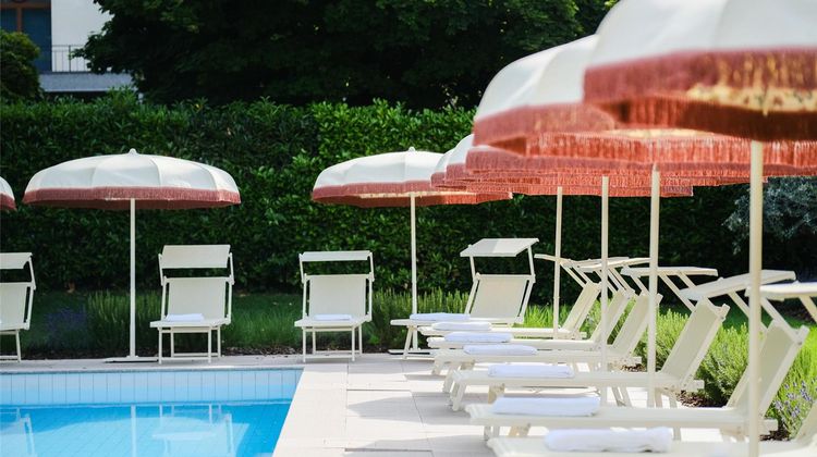Hotel Angleterre & Residence Pool