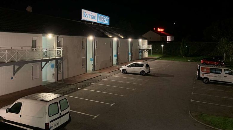 <b>Kyriad Direct Rouen Sud, Val-de-Reuil Exterior</b>. Images powered by <a href="https://iceportal.shijigroup.com/" title="IcePortal" target="_blank">IcePortal</a>.