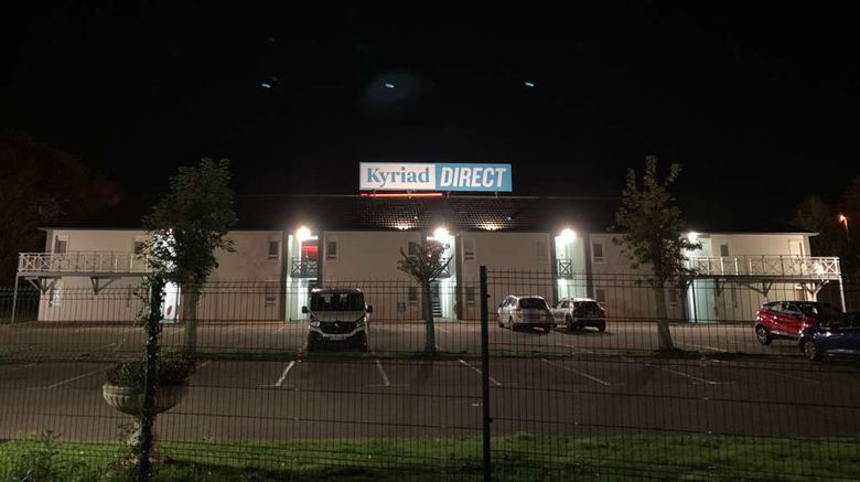 <b>Kyriad Direct Rouen Sud, Val-de-Reuil Exterior</b>. Images powered by <a href="https://iceportal.shijigroup.com/" title="IcePortal" target="_blank">IcePortal</a>.