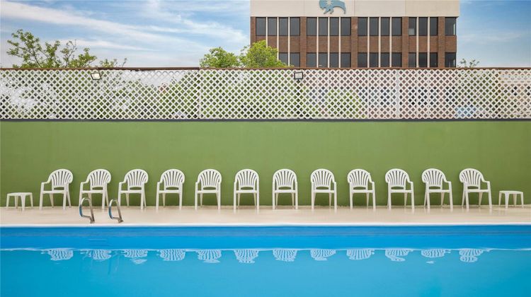 Baymont Great Falls City Center Pool