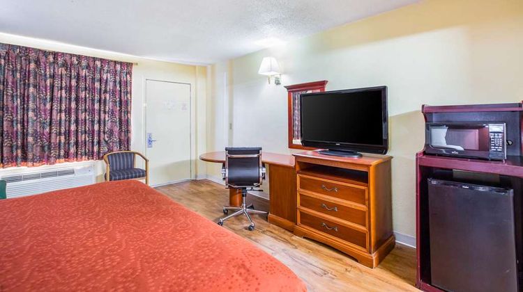 Rodeway Inn Bonifay Room