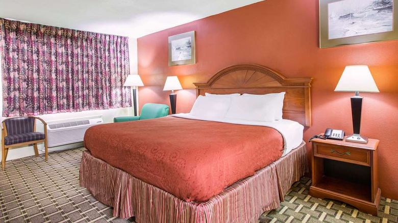 <b>Rodeway Inn Bonifay Room</b>. Images powered by <a href="https://iceportal.shijigroup.com/" title="IcePortal" target="_blank">IcePortal</a>.