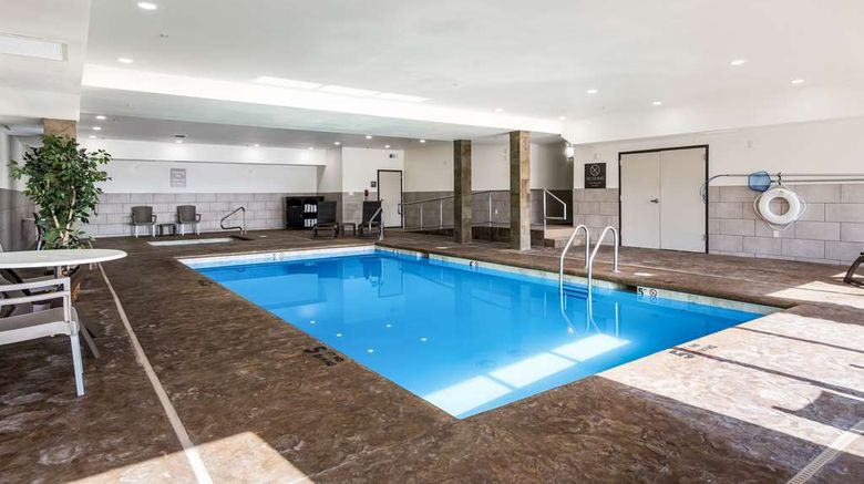 <b>Comfort Inn Bonner Springs Pool</b>. Images powered by <a href="https://iceportal.shijigroup.com/" title="IcePortal" target="_blank">IcePortal</a>.