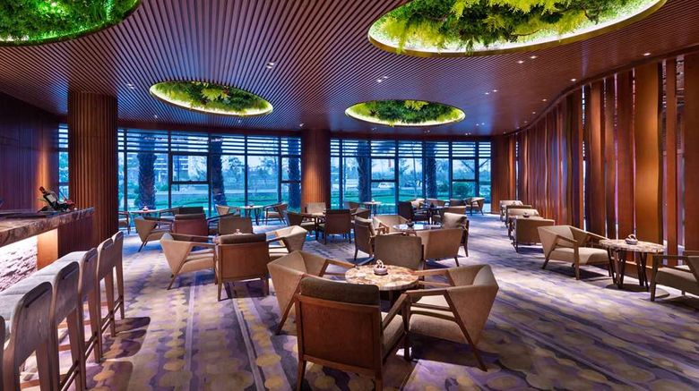 <b>Wyndham Grand Plaza Royale Shuangyue Bay Restaurant</b>. Images powered by <a href="https://iceportal.shijigroup.com/" title="IcePortal" target="_blank">IcePortal</a>.