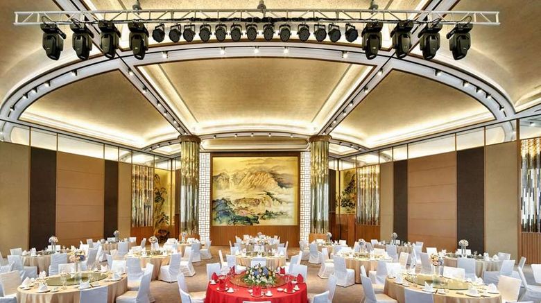 <b>Wyndham Grand Plaza Royale Shuangyue Bay Ballroom</b>. Images powered by <a href="https://iceportal.shijigroup.com/" title="IcePortal" target="_blank">IcePortal</a>.