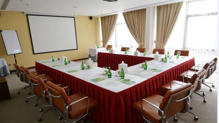 Al Reem Hotel Meeting