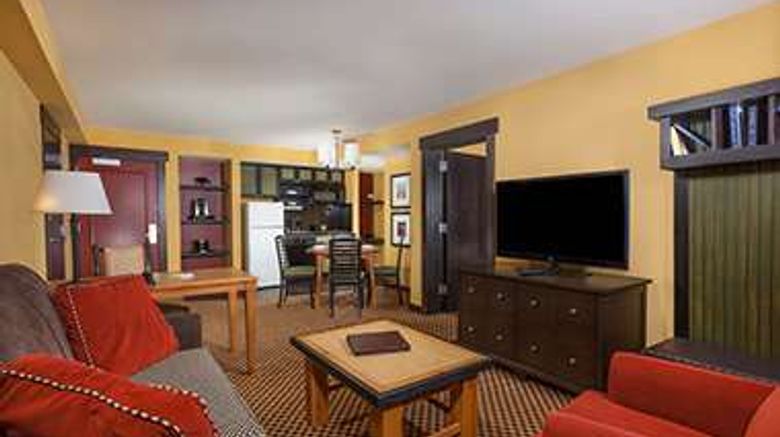 <b>Bear Creek Mountain Resort & Conf Ctr Suite</b>. Images powered by <a href="https://iceportal.shijigroup.com/" title="IcePortal" target="_blank">IcePortal</a>.