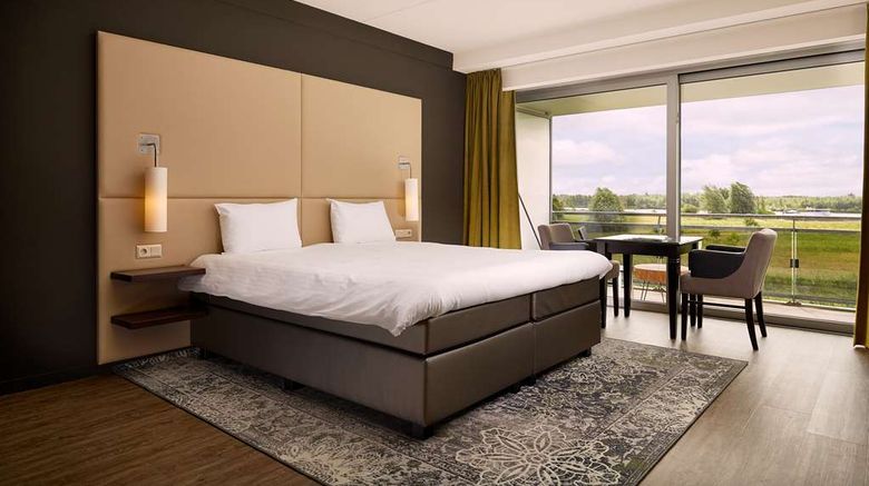 <b>Van der Valk Hotel Ara Room</b>. Images powered by <a href="https://iceportal.shijigroup.com/" title="IcePortal" target="_blank">IcePortal</a>.