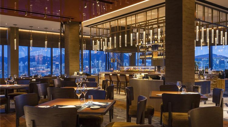 Hyatt Centric Victoria Harbour Hong Kong Restaurant