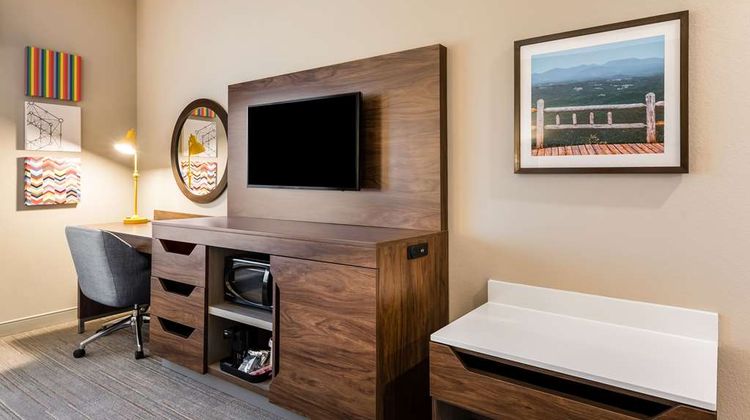 Hampton Inn Batesville Room