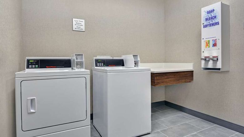 <b>Hampton Inn and Suites Middleburg Other</b>. Images powered by <a href="https://iceportal.shijigroup.com/" title="IcePortal" target="_blank">IcePortal</a>.
