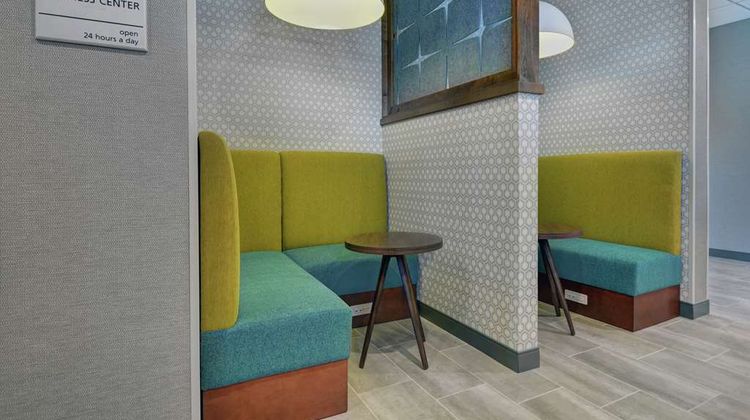 Hampton Inn and Suites Middleburg Meeting