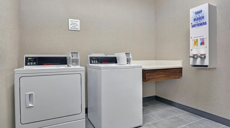 Hampton Inn and Suites Middleburg Other