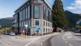 <b>Ramada By Wyndham Queenstown Central Exterior</b>. Images powered by <a href="https://iceportal.shijigroup.com/" title="IcePortal" target="_blank">IcePortal</a>.