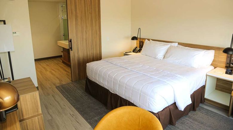 <b>Wyndham Garden North Bergen Room</b>. Images powered by <a href="https://iceportal.shijigroup.com/" title="IcePortal" target="_blank">IcePortal</a>.