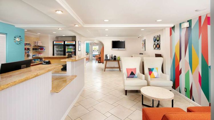 Signature Temecula Lobby
