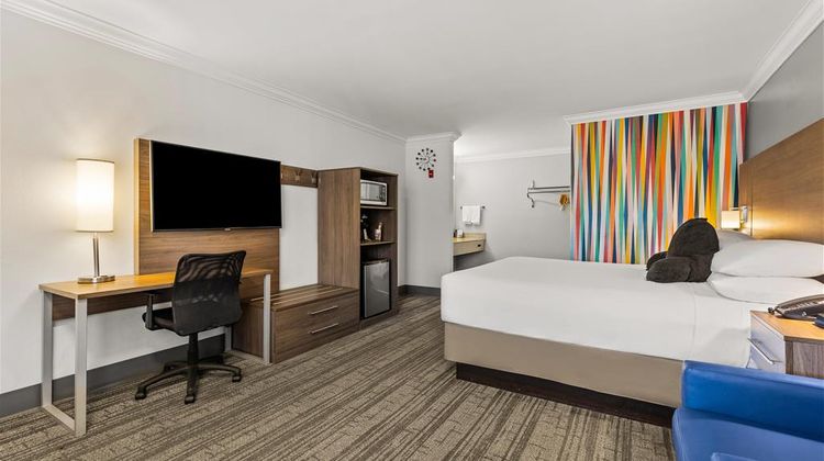 Signature Temecula Room