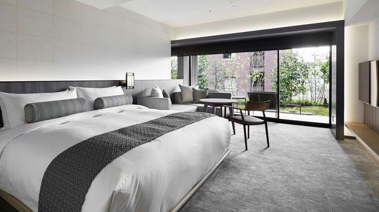 <b>The Thousand Kyoto Room</b>. Images powered by <a href="https://iceportal.shijigroup.com/" title="IcePortal" target="_blank">IcePortal</a>.