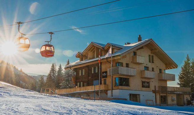 TOP Rinderberg Swiss Alpine Lodge Exterior