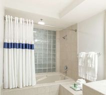 Atheneum Suite Hotel & Conference Center Room
