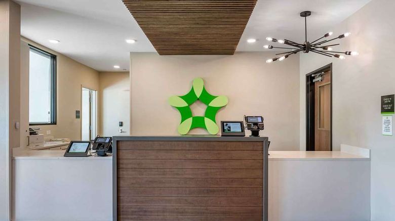 <b>Extended Stay America Prem Stes Gibsonto Lobby</b>. Images powered by <a href="https://iceportal.shijigroup.com/" title="IcePortal" target="_blank">IcePortal</a>.