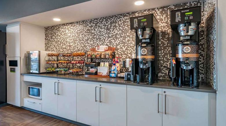 <b>Extended Stay America Prem Stes Gibsonto Restaurant</b>. Images powered by <a href="https://iceportal.shijigroup.com/" title="IcePortal" target="_blank">IcePortal</a>.