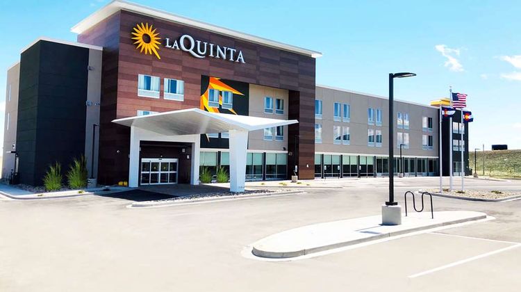 La Quinta Inn & Suites Limon Exterior