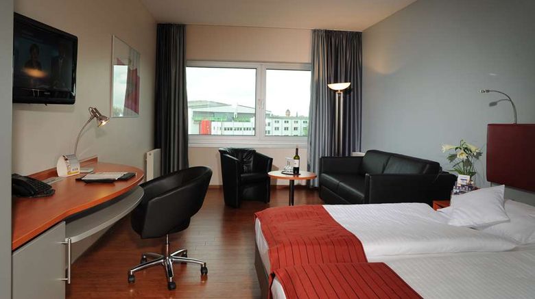 <b>Nordsee Bremerhaven Fischereihafen Room</b>. Images powered by <a href="https://iceportal.shijigroup.com/" title="IcePortal" target="_blank">IcePortal</a>.