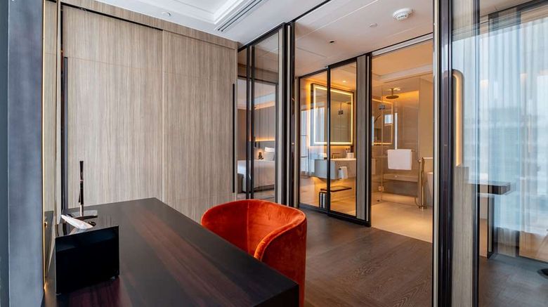 <b>Carlton Hotel Bangkok Sukhumvit Room</b>. Images powered by <a href="https://iceportal.shijigroup.com/" title="IcePortal" target="_blank">IcePortal</a>.