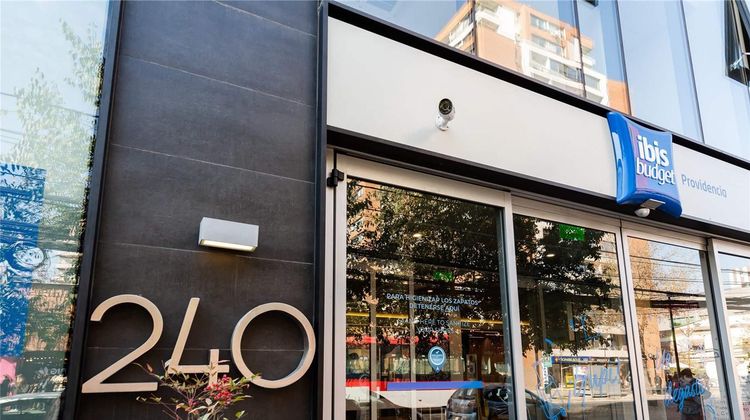 Ibis Budget Santiago Providencia Exterior
