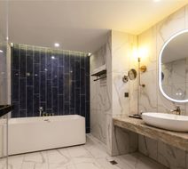 Mercure Taiyuan E Tech Room