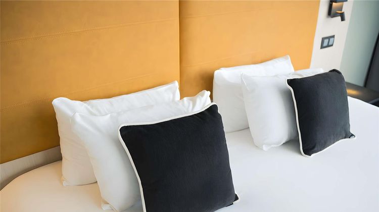 Maek Hotel Antwerp Central Room