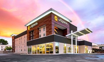 La Quinta Inn & Stes by WyndhamDowntown