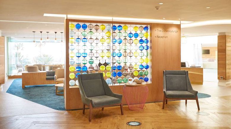 <b>President Hotel Lobby</b>. Images powered by <a href="https://iceportal.shijigroup.com/" title="IcePortal" target="_blank">IcePortal</a>.