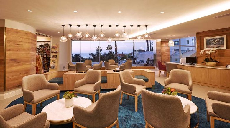 <b>President Hotel Lobby</b>. Images powered by <a href="https://iceportal.shijigroup.com/" title="IcePortal" target="_blank">IcePortal</a>.
