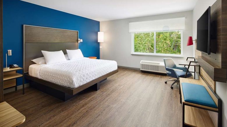 <b>Tru by Hilton Atlanta Northlake Parkway Room</b>. Images powered by <a href="https://iceportal.shijigroup.com/" title="IcePortal" target="_blank">IcePortal</a>.