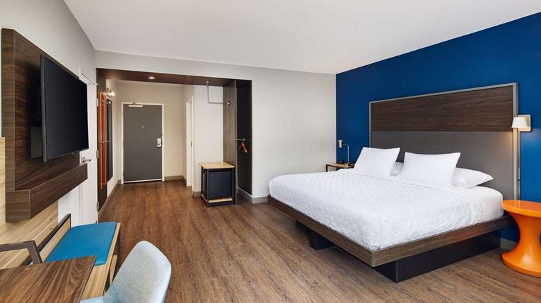 <b>Tru by Hilton Atlanta Northlake Parkway Room</b>. Images powered by <a href="https://iceportal.shijigroup.com/" title="IcePortal" target="_blank">IcePortal</a>.