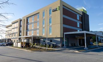 Home2 Suites Atlanta Airport West