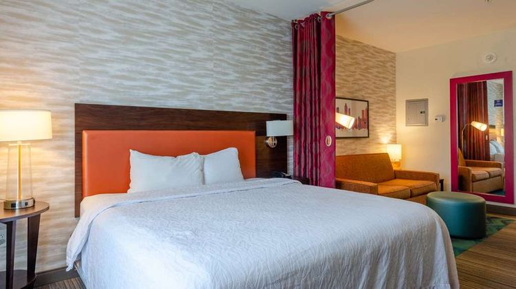 Home2 Suites Atlanta Airport West Room