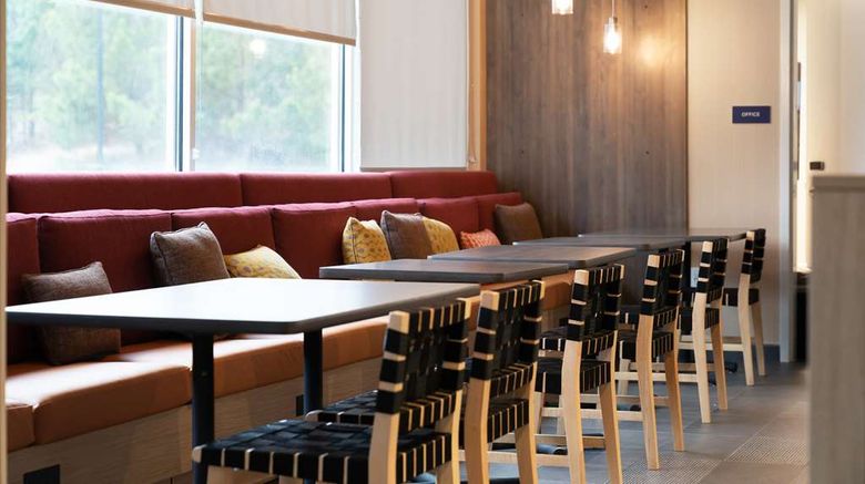 <b>Tru by Hilton Greensboro Lake Oconee Restaurant</b>. Images powered by <a href="https://iceportal.shijigroup.com/" title="IcePortal" target="_blank">IcePortal</a>.
