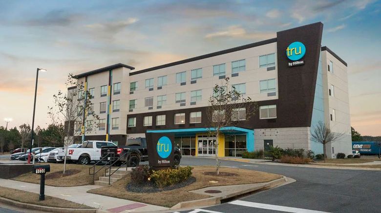 <b>Tru by Hilton Greensboro Lake Oconee Exterior</b>. Images powered by <a href="https://iceportal.shijigroup.com/" title="IcePortal" target="_blank">IcePortal</a>.
