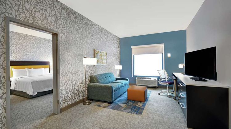 Home2 Suites Atlanta Sugarloaf Room