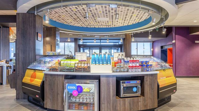 <b>Tru by Hilton Vestal Restaurant</b>. Images powered by <a href="https://iceportal.shijigroup.com/" title="IcePortal" target="_blank">IcePortal</a>.