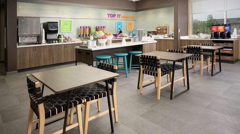 <b>Tru by Hilton Chattanooga Hamilton Place Restaurant</b>. Images powered by <a href="https://iceportal.shijigroup.com/" title="IcePortal" target="_blank">IcePortal</a>.
