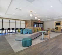 Home2 Suites by Hilton Daniel Island Lobby