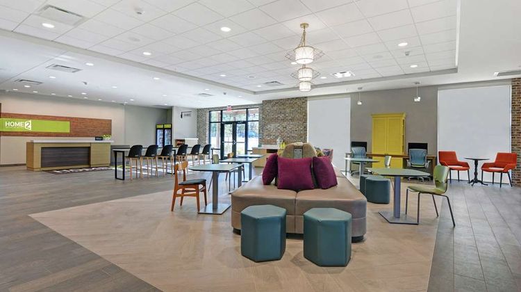 Home2 Suites by Hilton Daniel Island Lobby