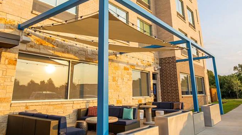 <b>Tru by Hilton Allen Dallas Exterior</b>. Images powered by <a href="https://iceportal.shijigroup.com/" title="IcePortal" target="_blank">IcePortal</a>.