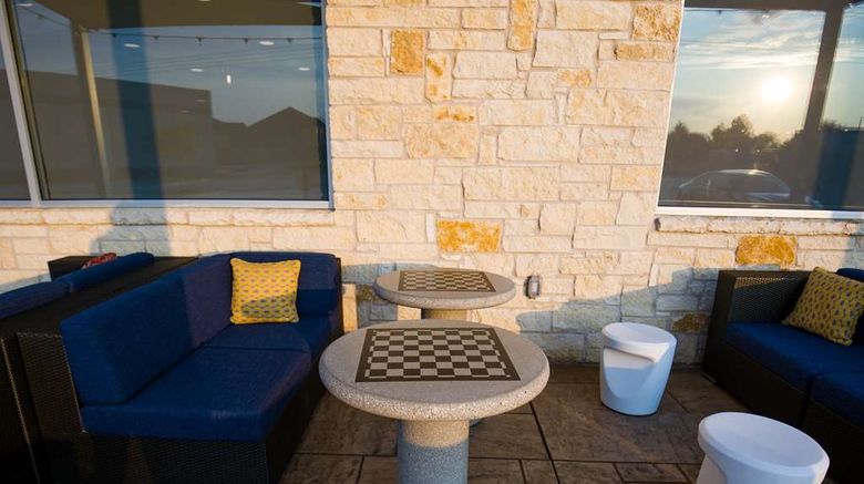 <b>Tru by Hilton Allen Dallas Exterior</b>. Images powered by <a href="https://iceportal.shijigroup.com/" title="IcePortal" target="_blank">IcePortal</a>.