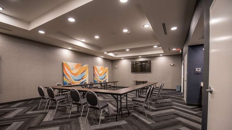 <b>Tru by Hilton Allen Dallas Meeting</b>. Images powered by <a href="https://iceportal.shijigroup.com/" title="IcePortal" target="_blank">IcePortal</a>.